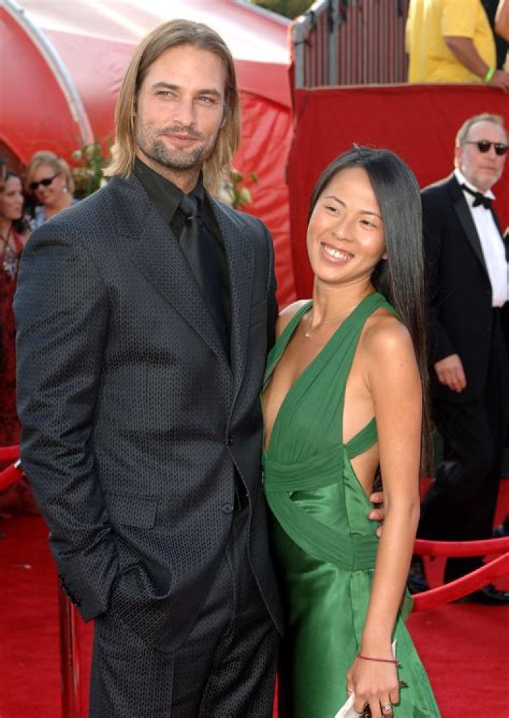 Uncover The Secrets Of Yessica Kumala's Enduring Marriage To Josh Holloway
